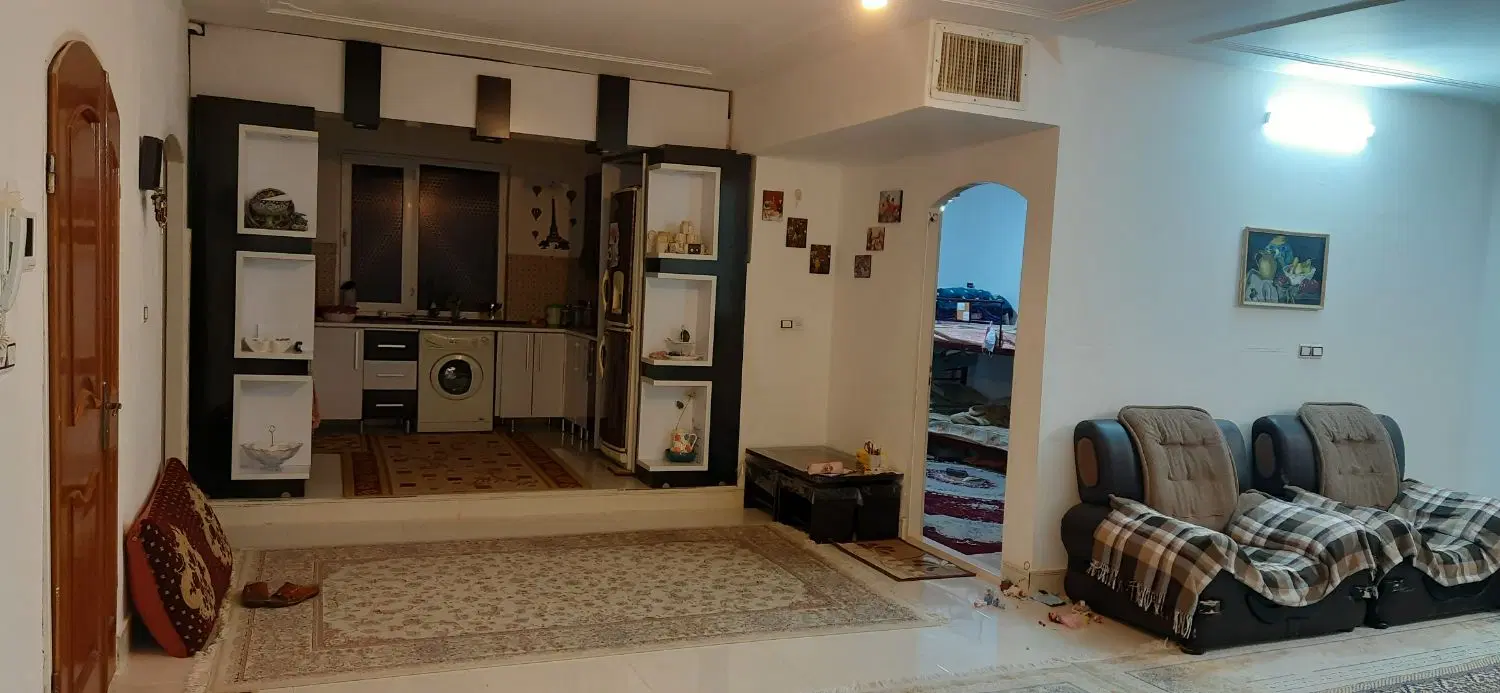 دو طبقه فروشی ولیعصر عج