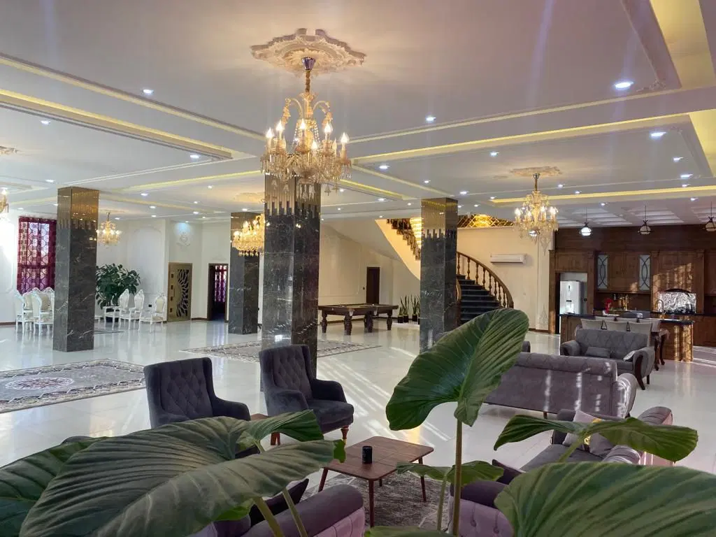 اجاره عمارت لاکچری و اقتصادی