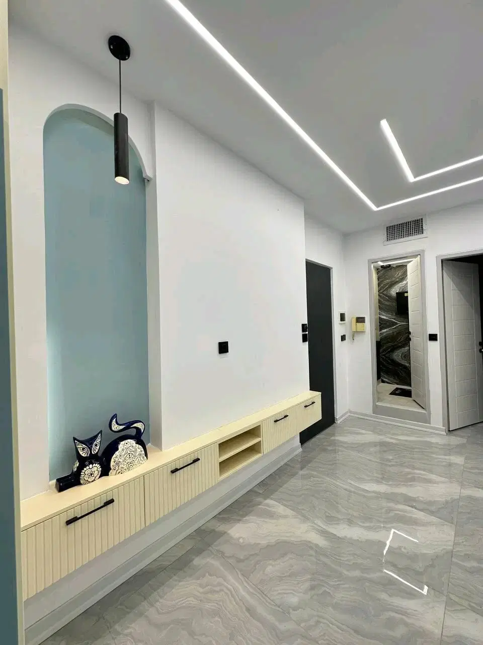 ۶۲متر*روبه نما*تک واحدی*تهاتر*سندتک برگ