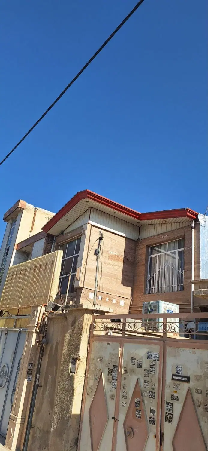 فروش خانه دوطبقه کوچه ۱۳۸ طاقبستان