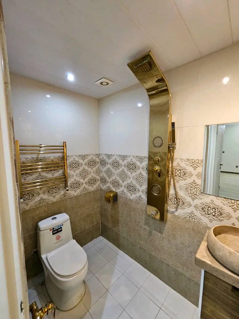 آپارتمان نوساز عظیمیه