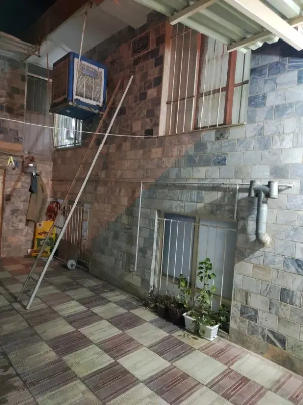 خانه دو طبقه