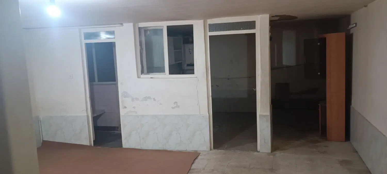 انباری 60 متری