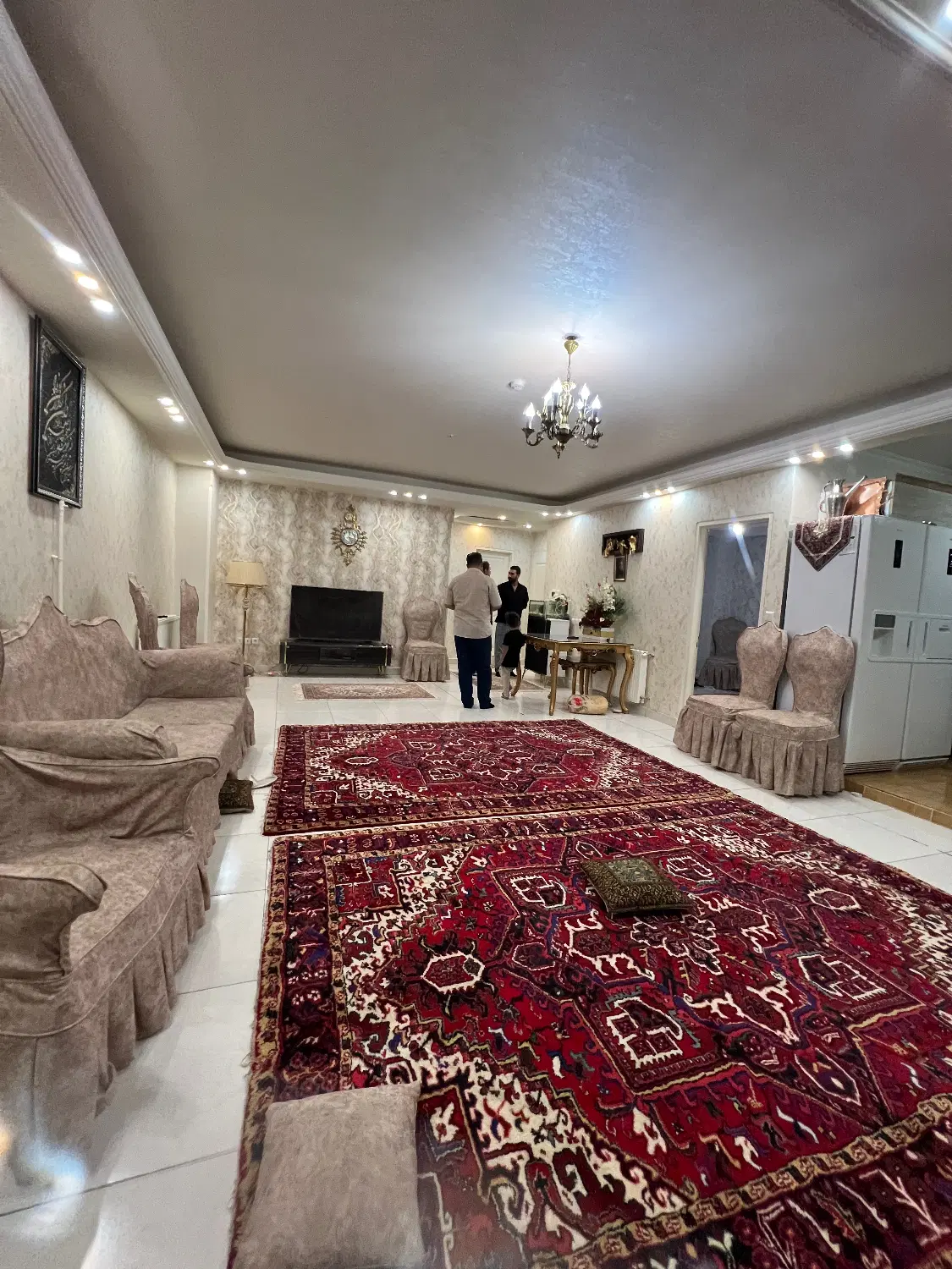 آپارتمان جنوبی نصر خ معلم دانش ۱۰