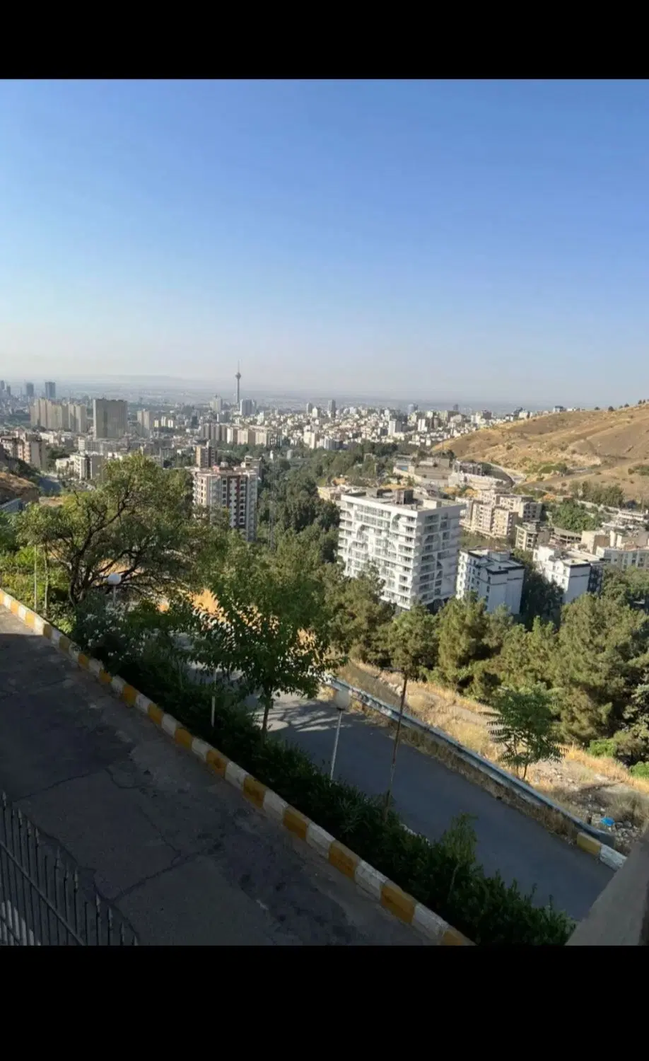 آپارتمان۱۹۰ متری ولنجک درکه  ویو نور فوق‌العاده