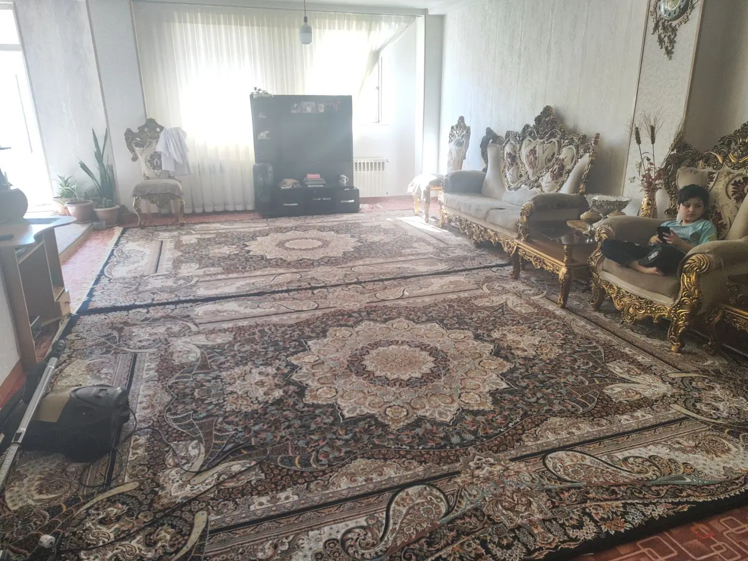 فروش تک واحده ۹۵متر در کوثر، بلوک ۱۳