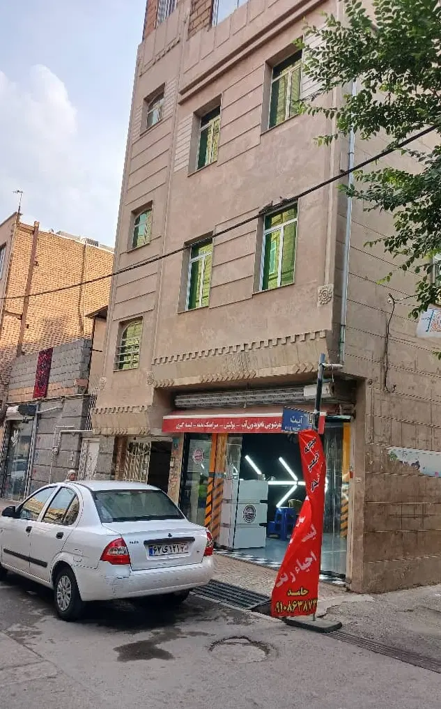 مغازه ۶۵ متری