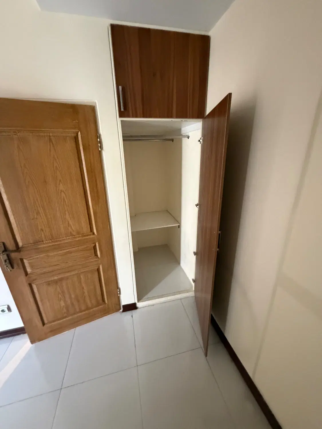 پونک ۶۰ متر فول امکانات رهن کامل