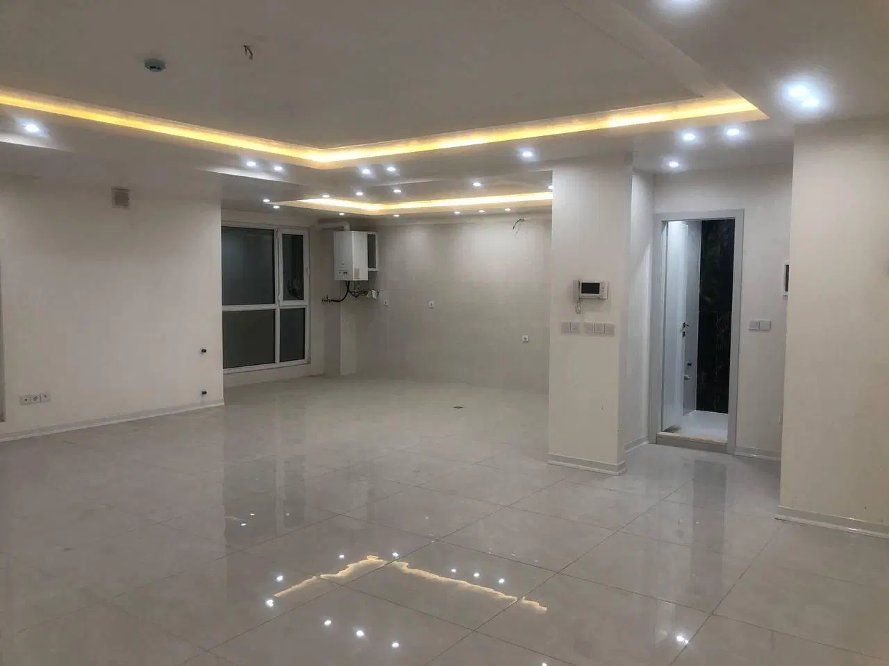 آپارتمان 122 متری خیابان ملک