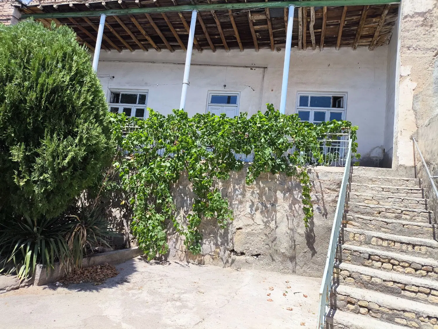 فروش خانه مسکونی ویلایی