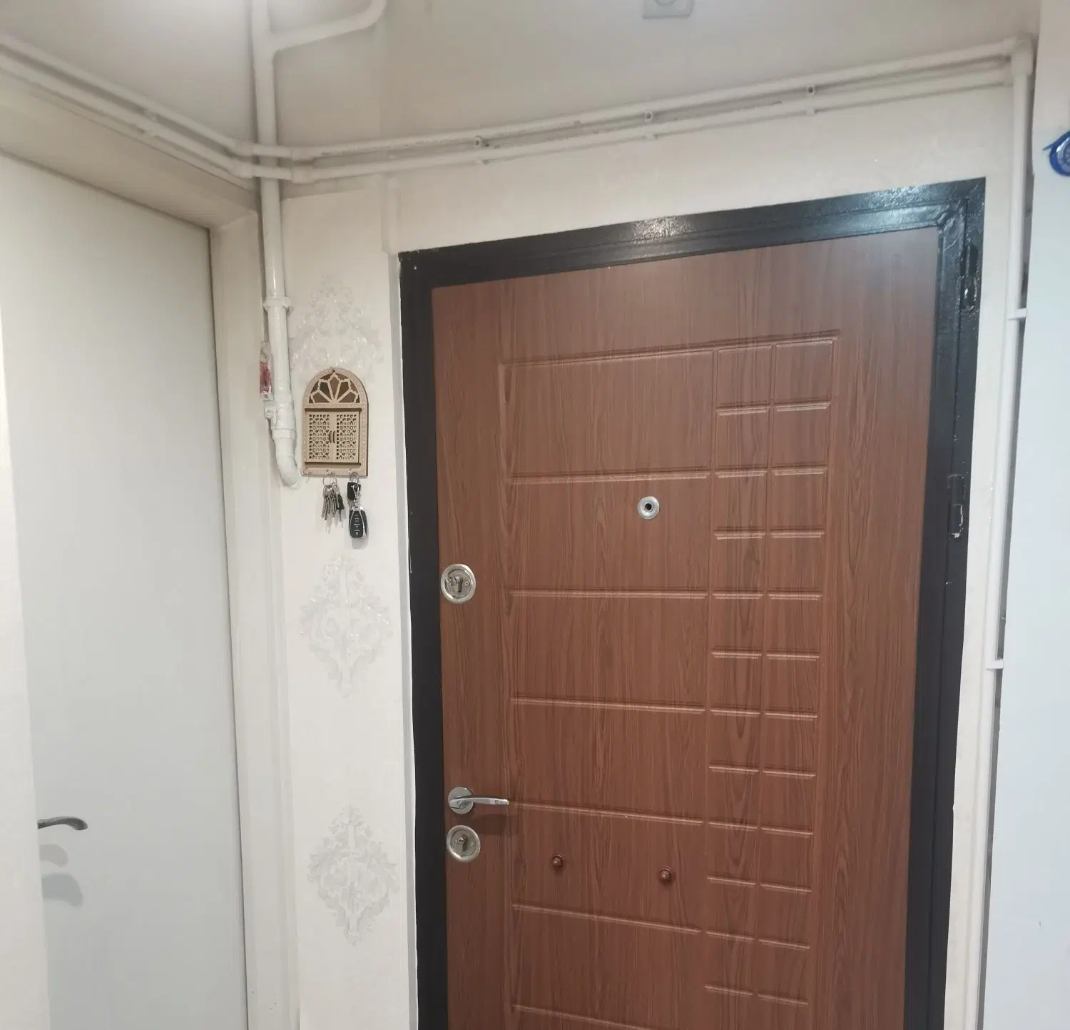 ۷۳متر خواجه رشید دو بر نور_ پارکینگ بدون مزاحم