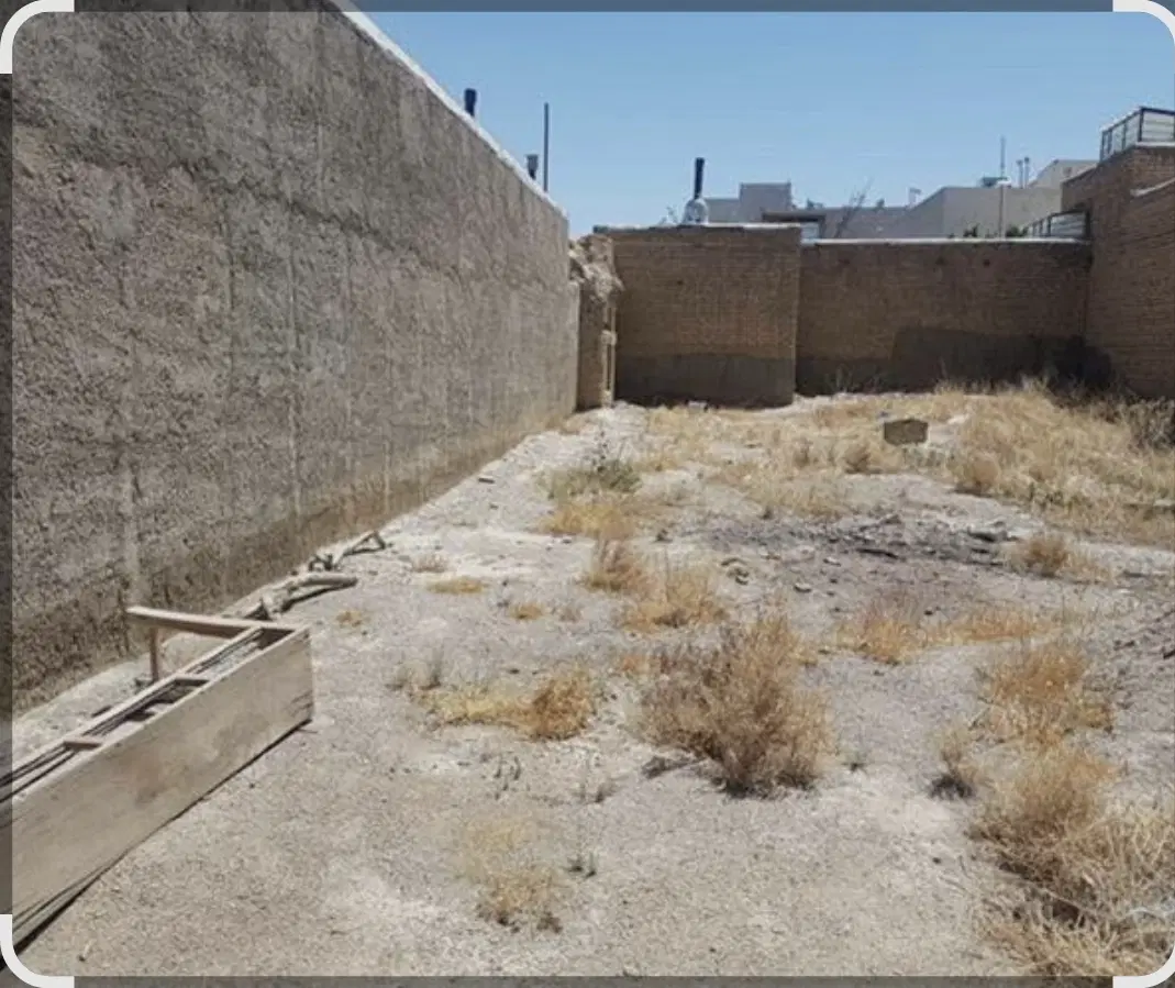۳۰۴ متر زمین مسکونی