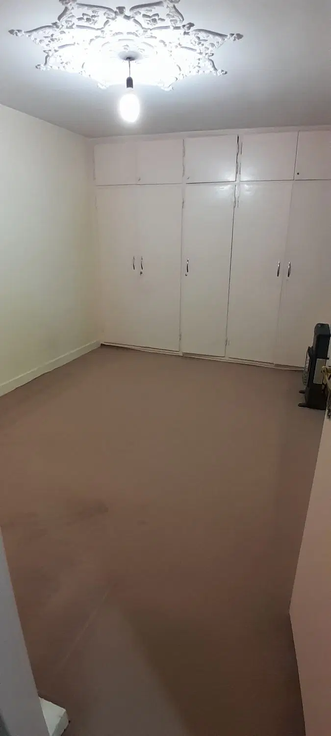 ۴۵ متر همکف خیابان سرباز دسترسی به مترو سرباز