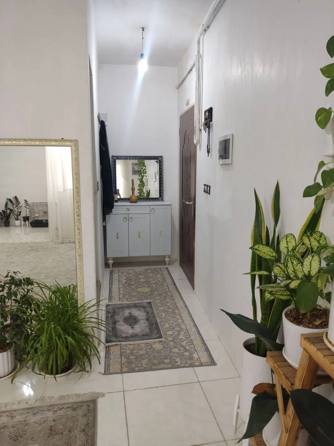 واحد 76متری تکمیل
