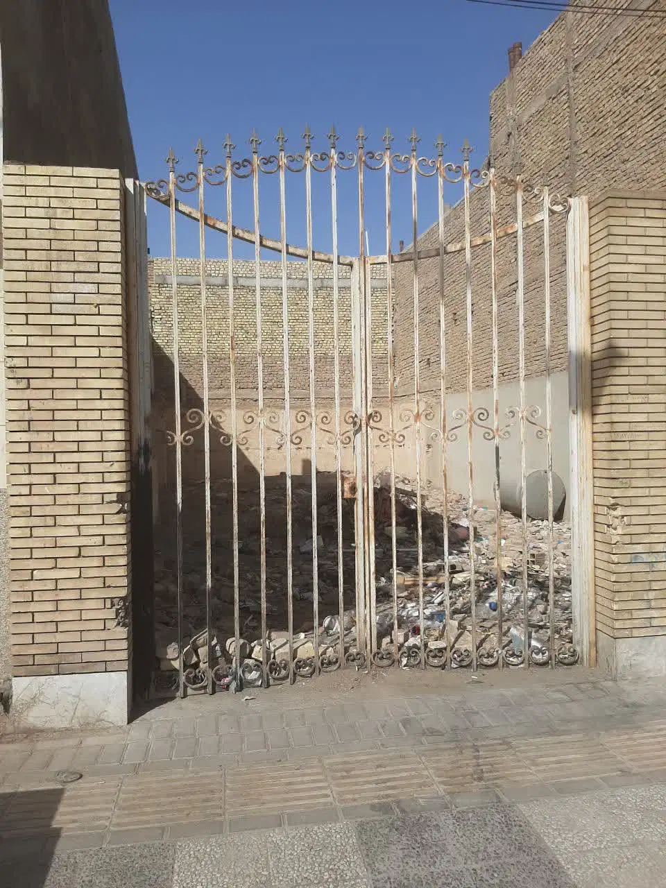 زمین تجاری