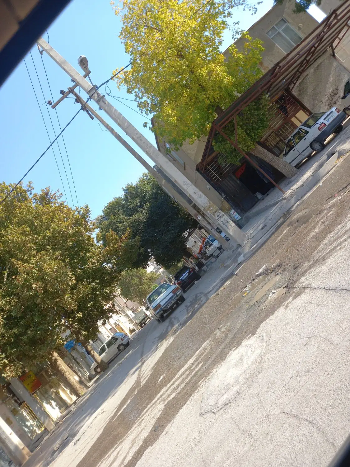 ملک تجاری مسکونی