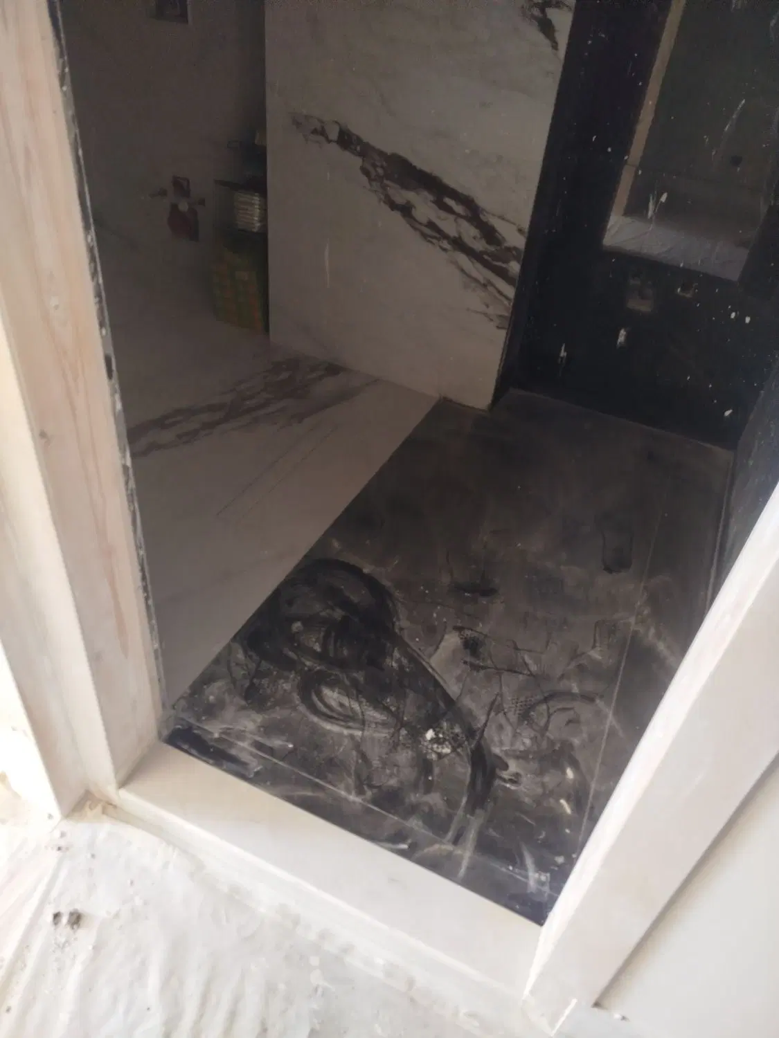 ۱۵۰۰متر چهار دیواری برای پارکینگ یا گاراژ مکانیکی