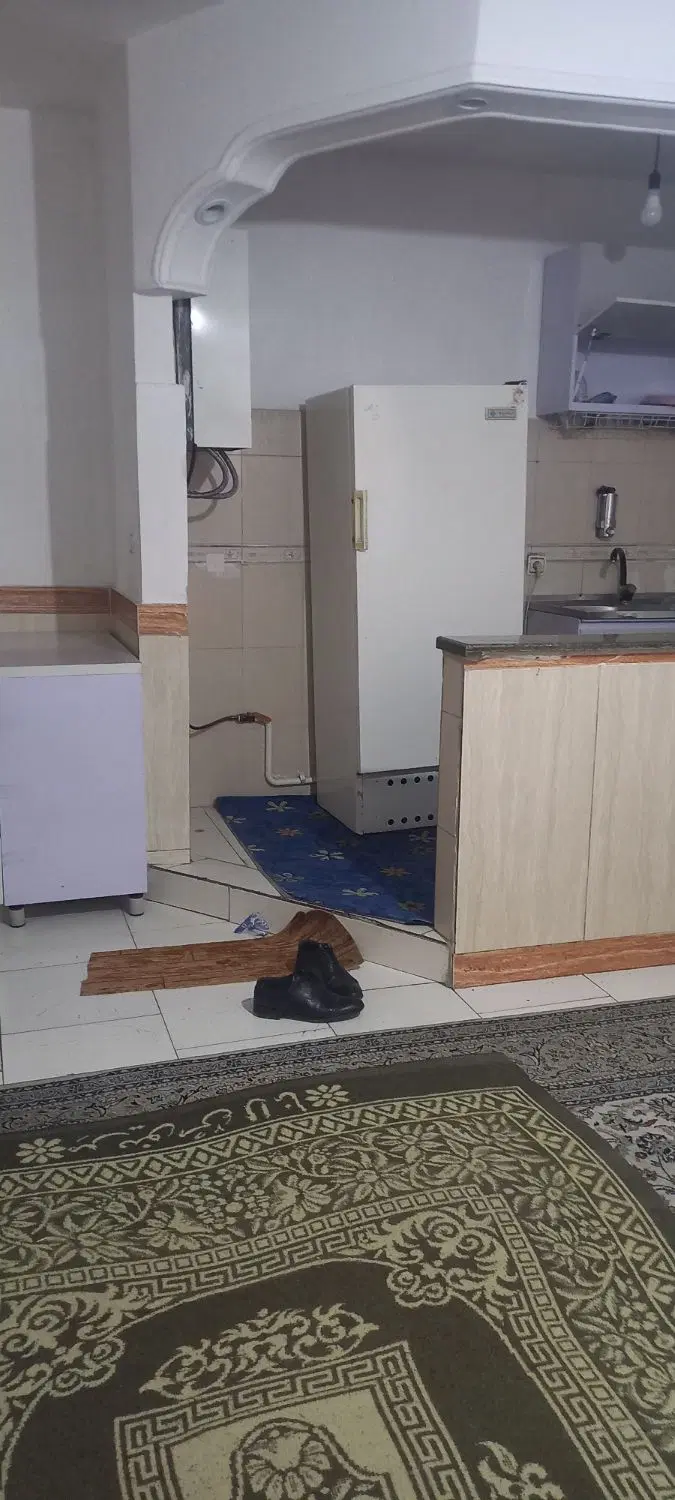 آپارتمان ۵۰ متری طبقه اول مربع
