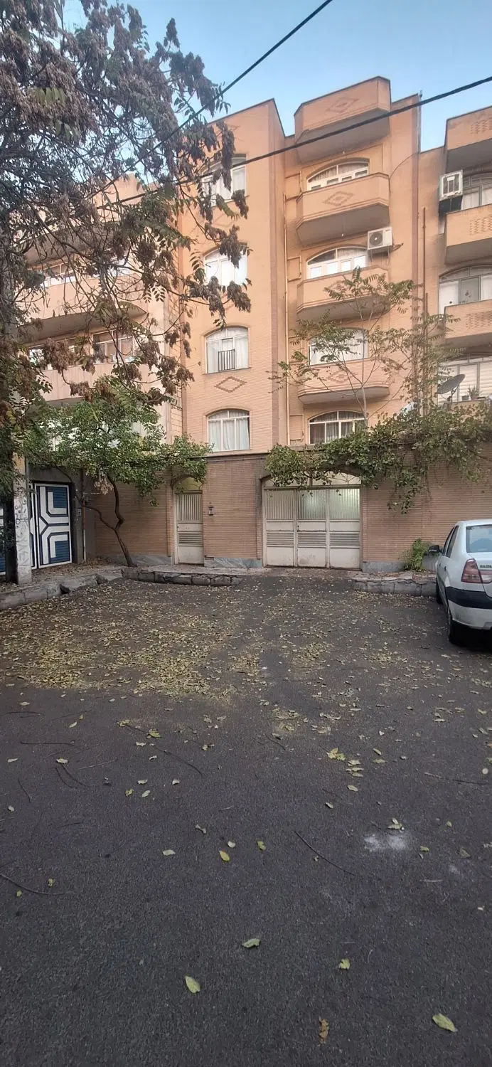 فروش آپارتمان ۹۵ متر در شهرک نور