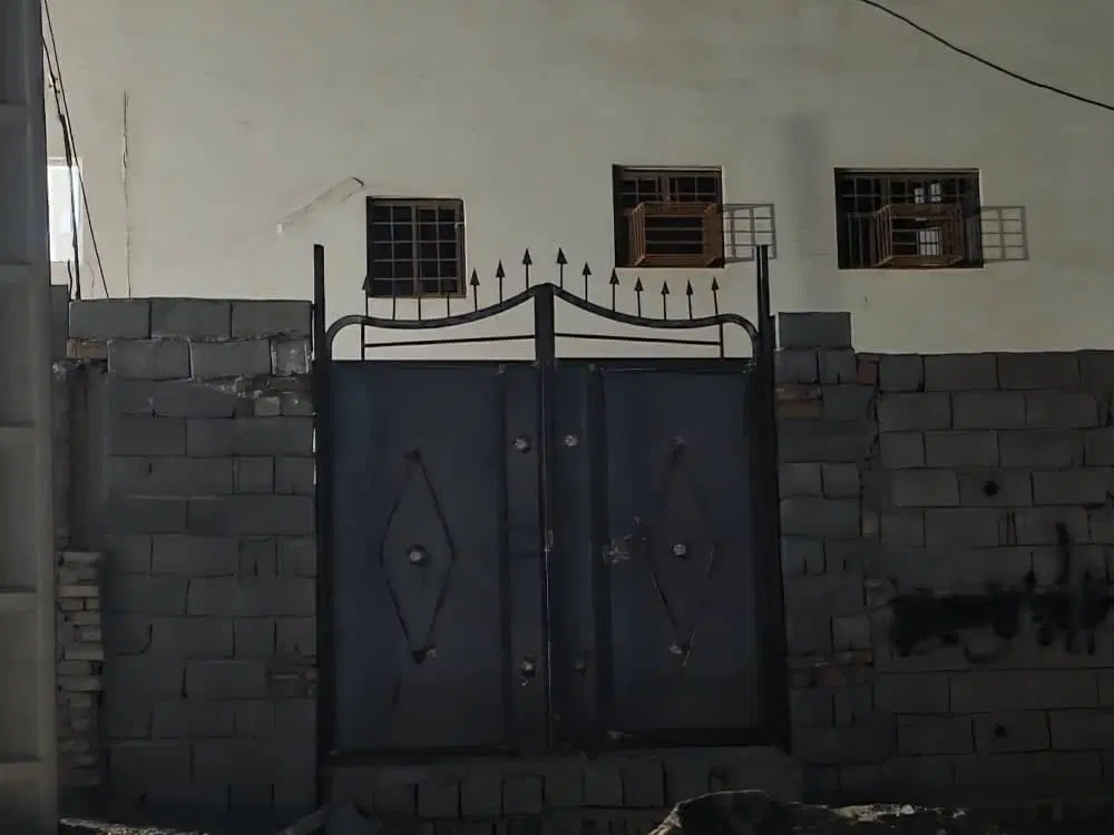 منزل آپارتمان طبقه دوم برج آرام واحد رحمت در حال