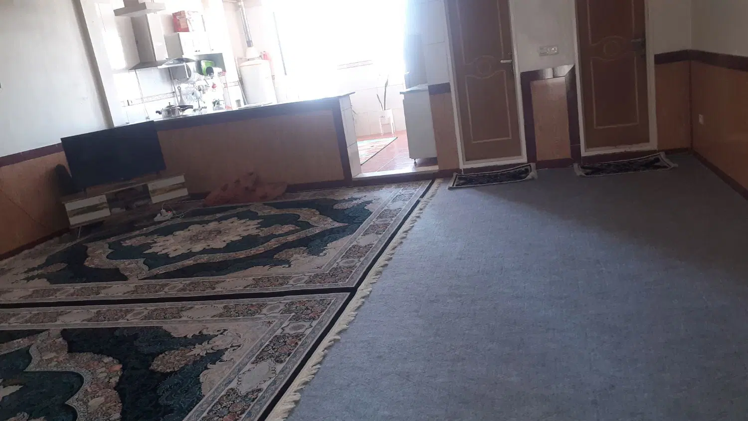 اجاره آپارتمان  ۱۰۰ متری یک خواب با پارکینگ