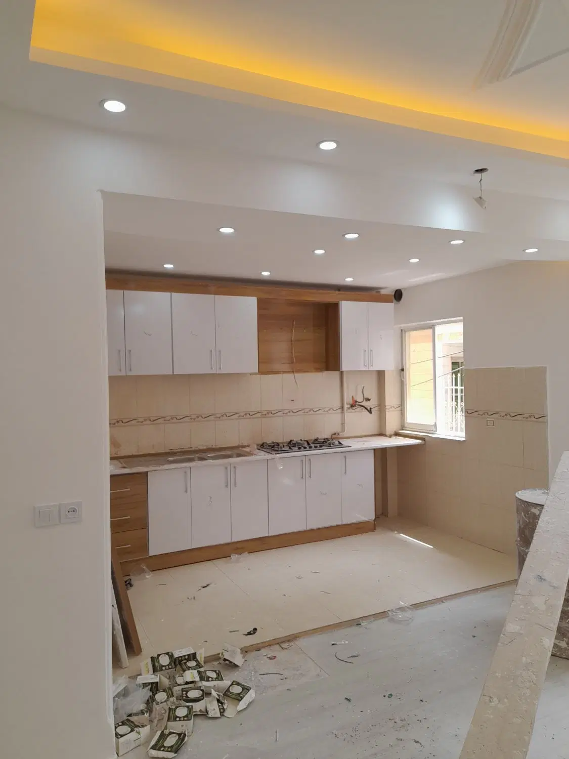 واحد ۹۵متری با پارکینک اختصاصی