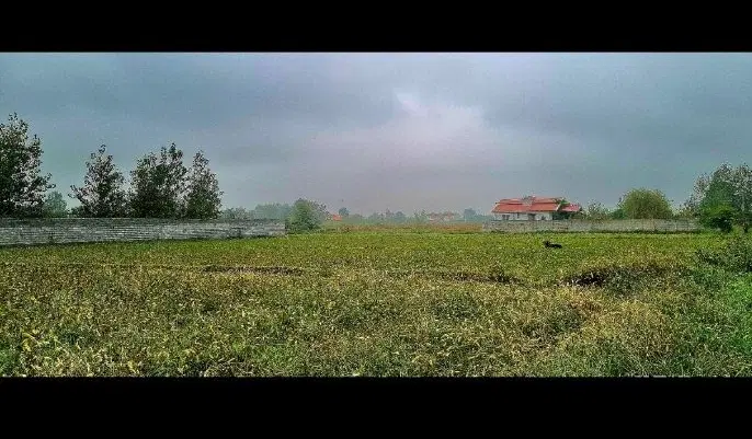 ۷۰۰ متر زمین محصور(پشته) و۱۰۰۰مترجداگانه وباهم