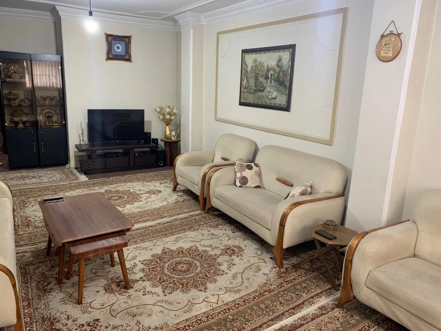 آپارتمان ،رودباری طبقه اول ۷۴ متری