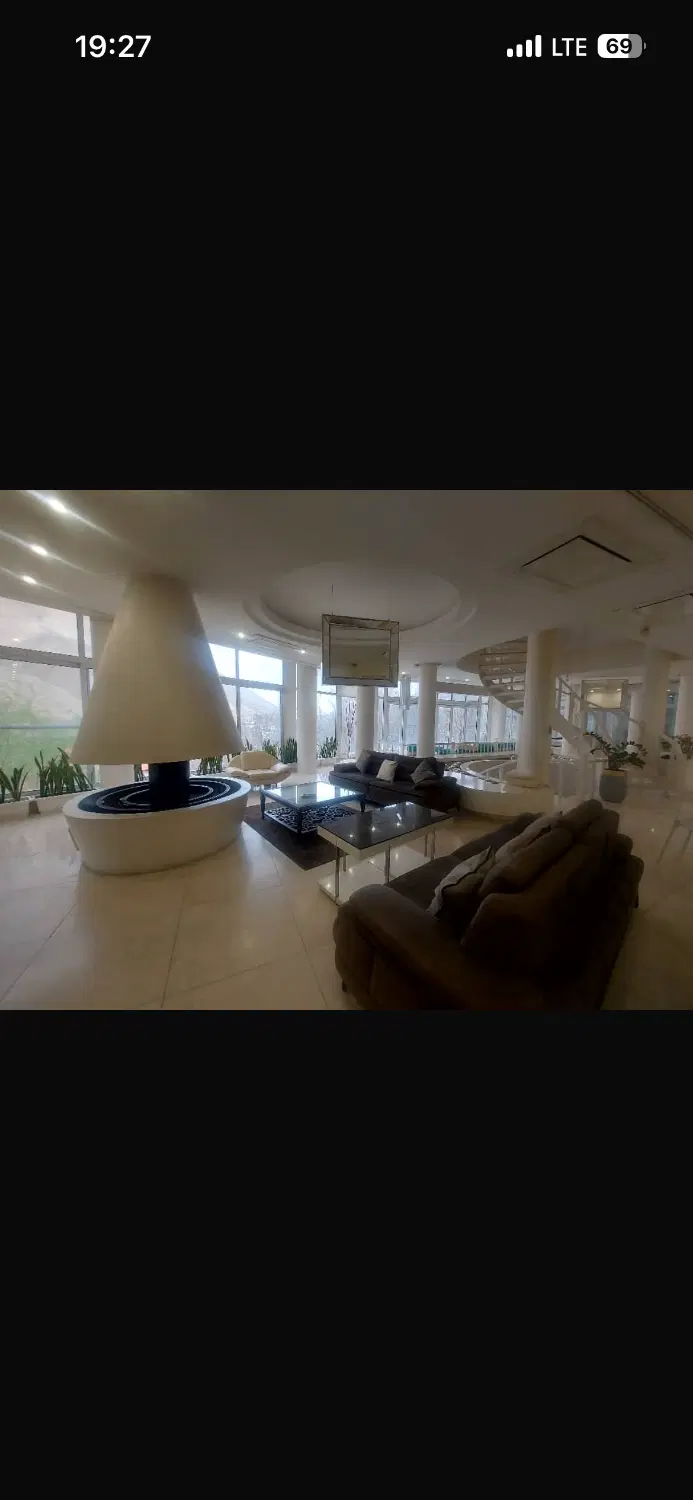 عمارت سفید ۷خواب دو استخر و جکوزی لواسان