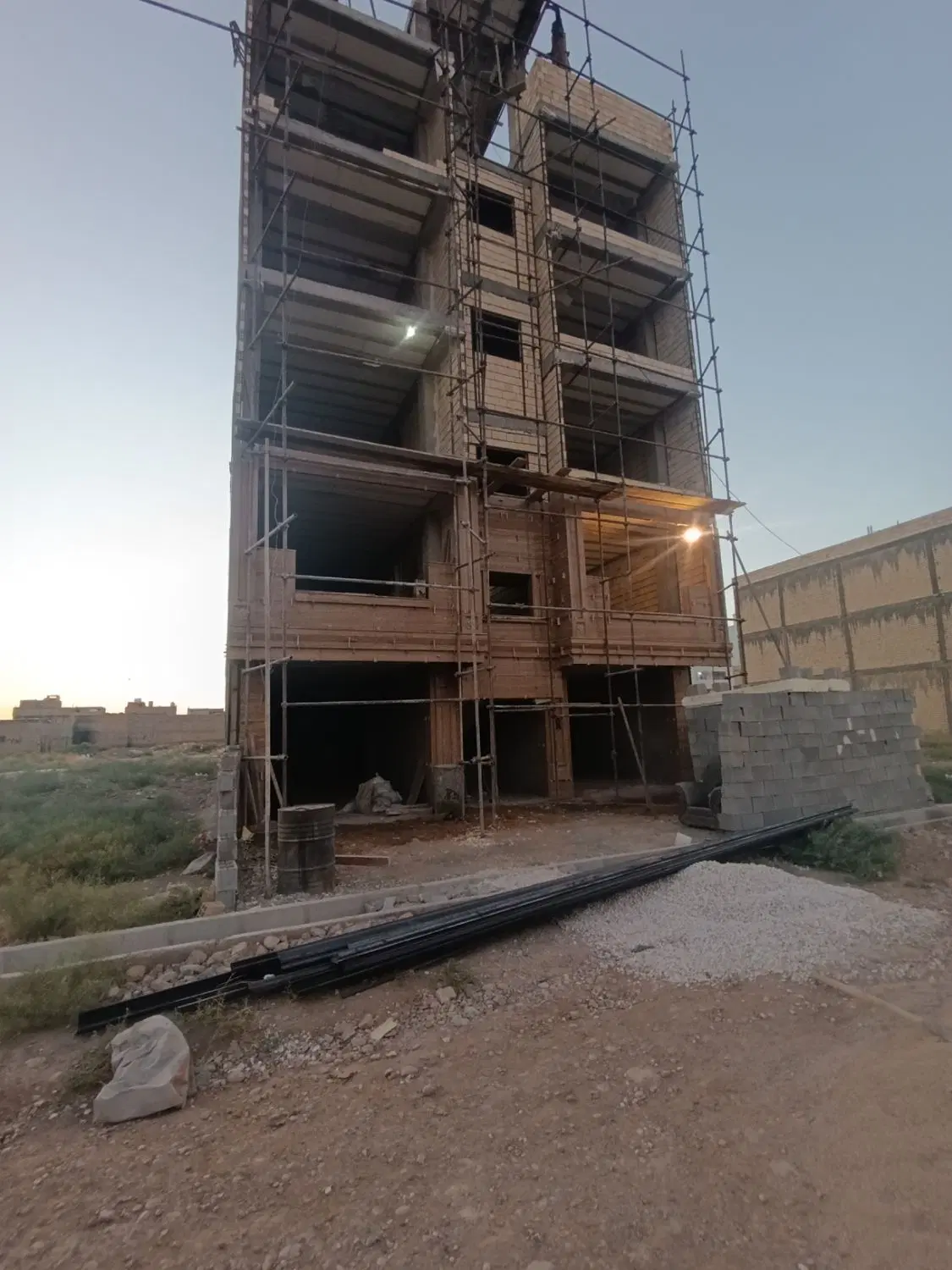 فروش آپارتمان 3خوابه دوخوابه فوق لوکس
