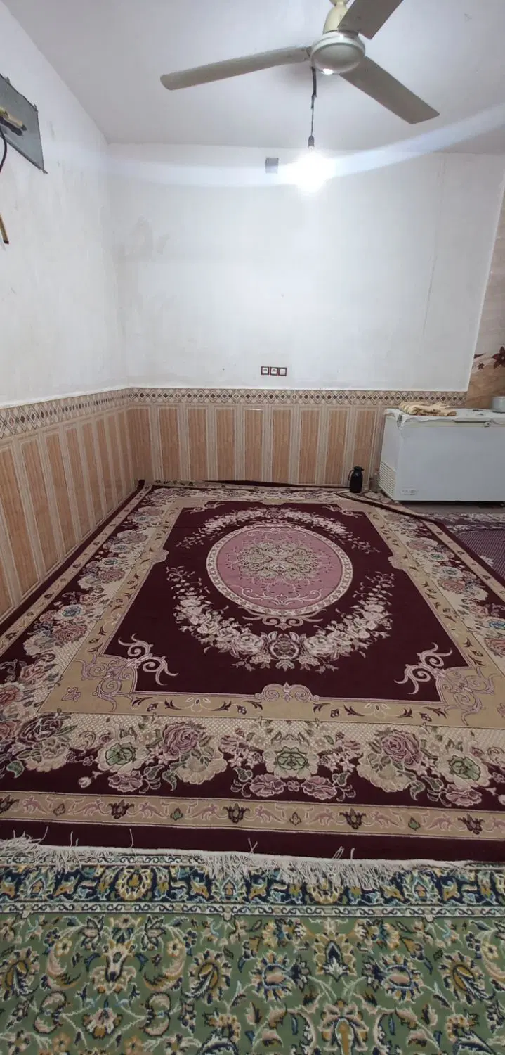 شهرک طالقانی اخر خیابان اصلی کوچه عدالت ۴