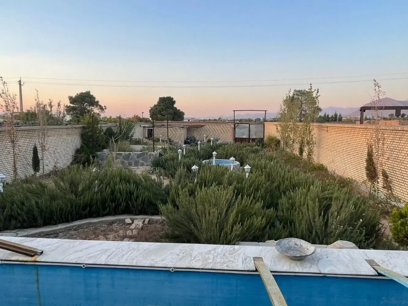 زمین فروشی آذرآباد
