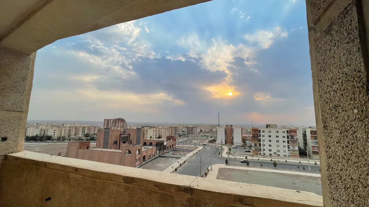 اپارتمان کلید نخورده