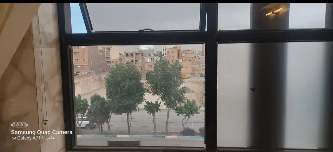اجاره دفتر کار بر خیابان  گلخانه خانه اصفهان