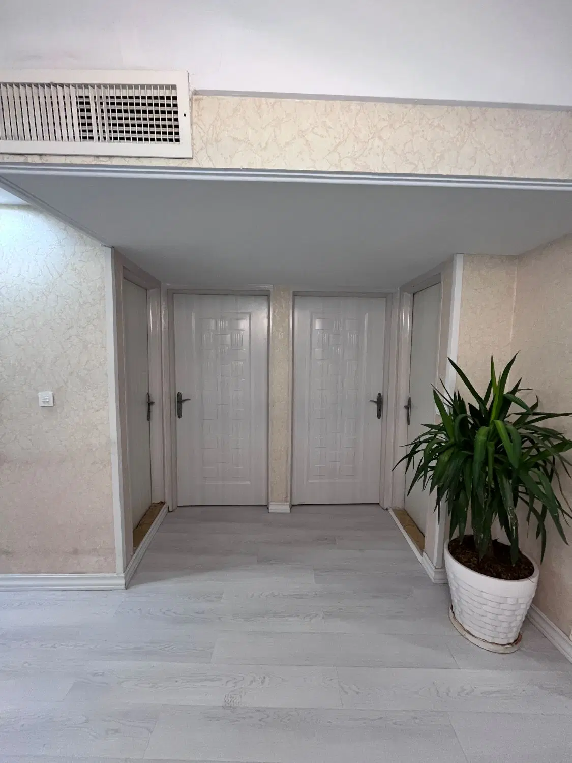 فروش یک واحد مسکونی