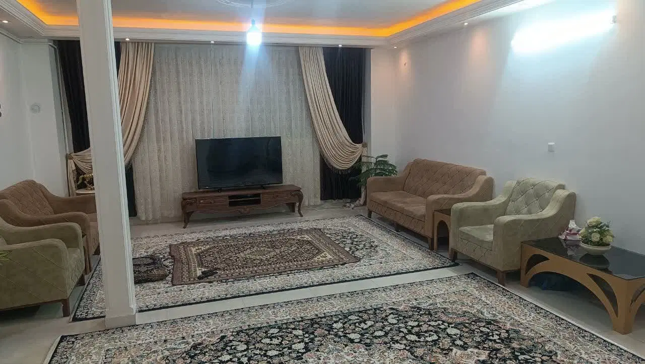 ملک لوکس شهرک قائم