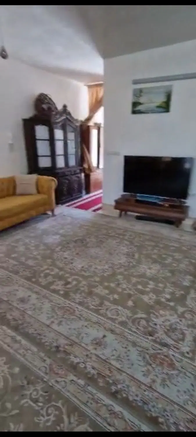 ۶۰ متر اپارتمان در شرکت زراعی گلپایگان زیر قیمت
