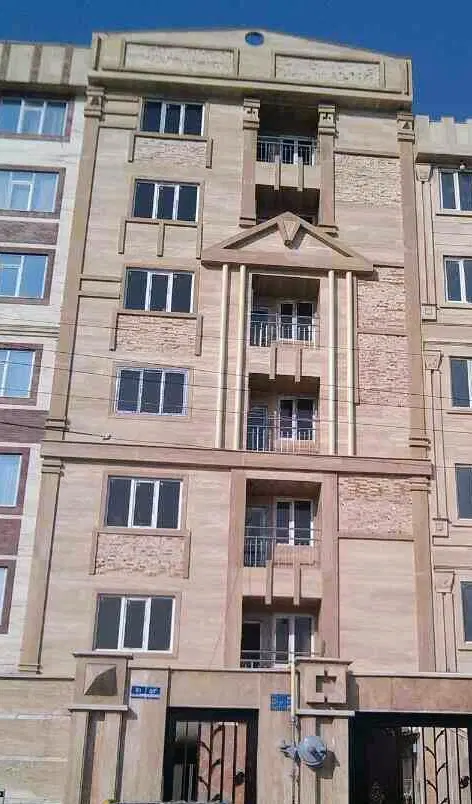 ۶۲ متر  فول امکانات  بدون پرتی  سراج(زین الدین)