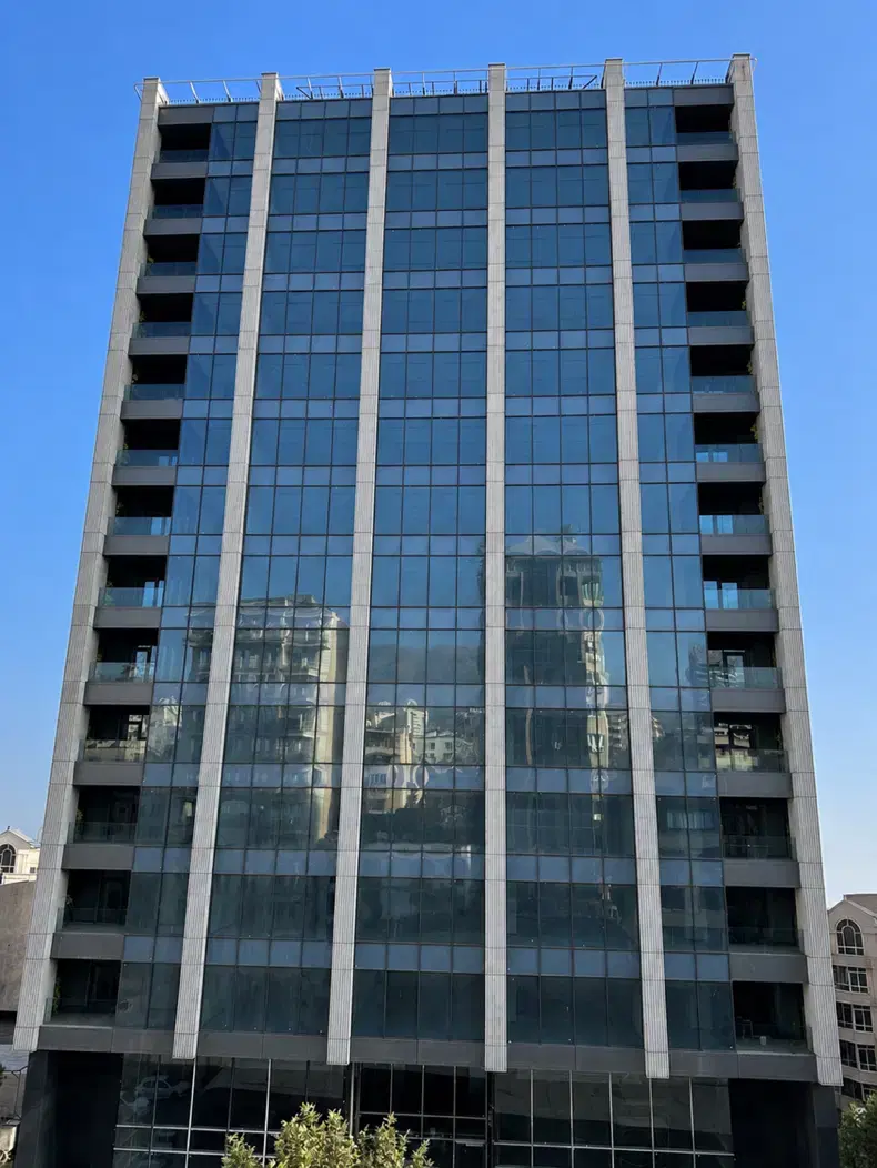 2400متر مستغلات سند اداری یکجا کریمخان ایرانشهر