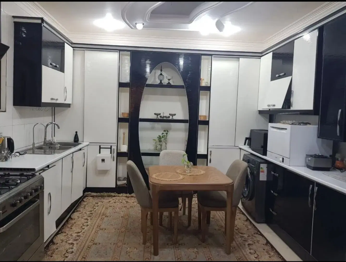 ویلایی دوبلکس ۴ خوابه