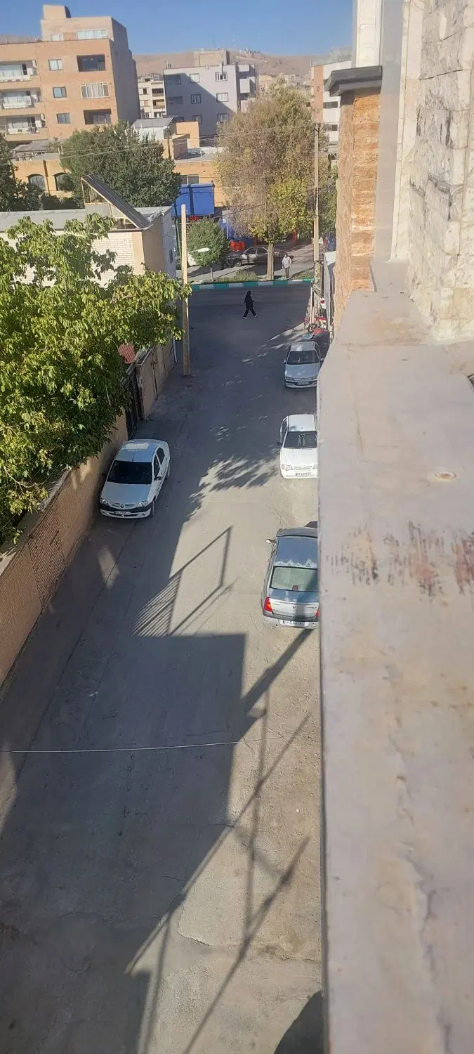اجاره انبار تمام سرامیک خواجه نصیر