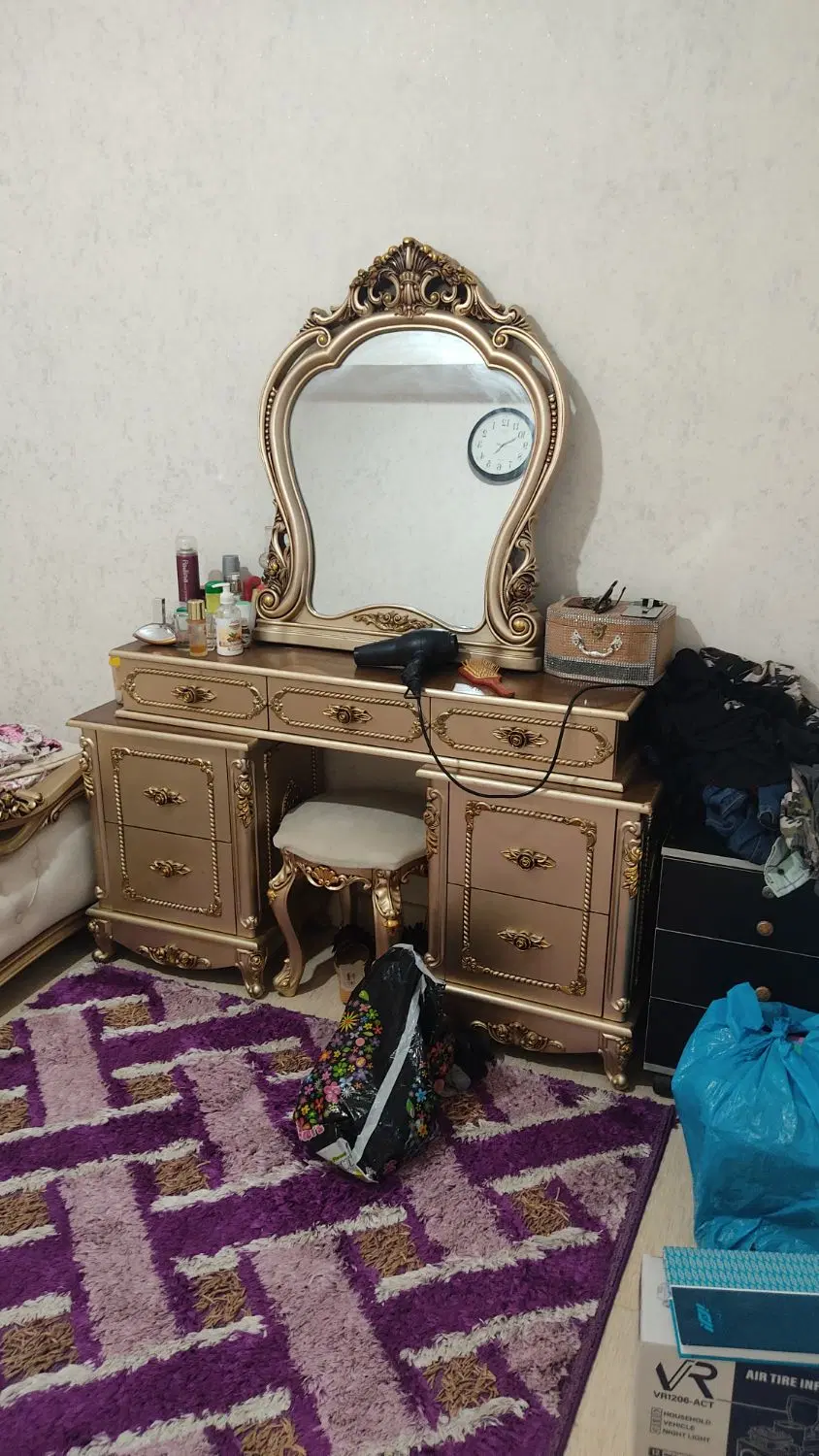 هم خونه نیاز دارم