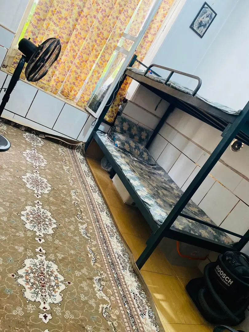 خانه ویلایی تمیز در دهدق آباده