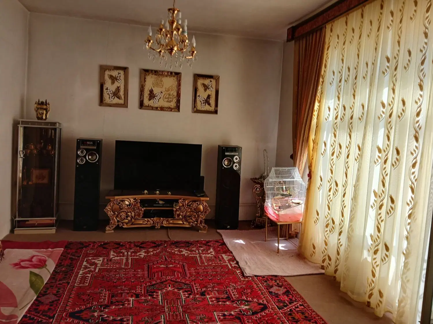 فروش حیاط۱۳۰متری درمحدوده فدک
