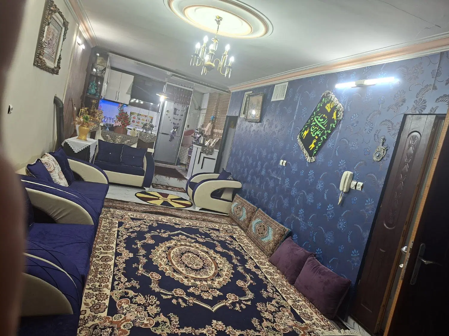 خانه ویلایی ۷۳ متر در۲ طبقه با نورگیر خوب سر۲نبش