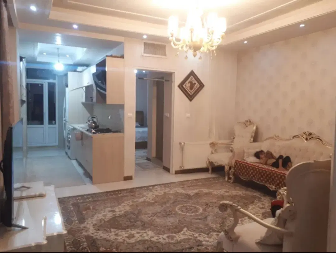 ۴۷متر خوش چیدمان طبقه اول با انباری،خ درجزینی