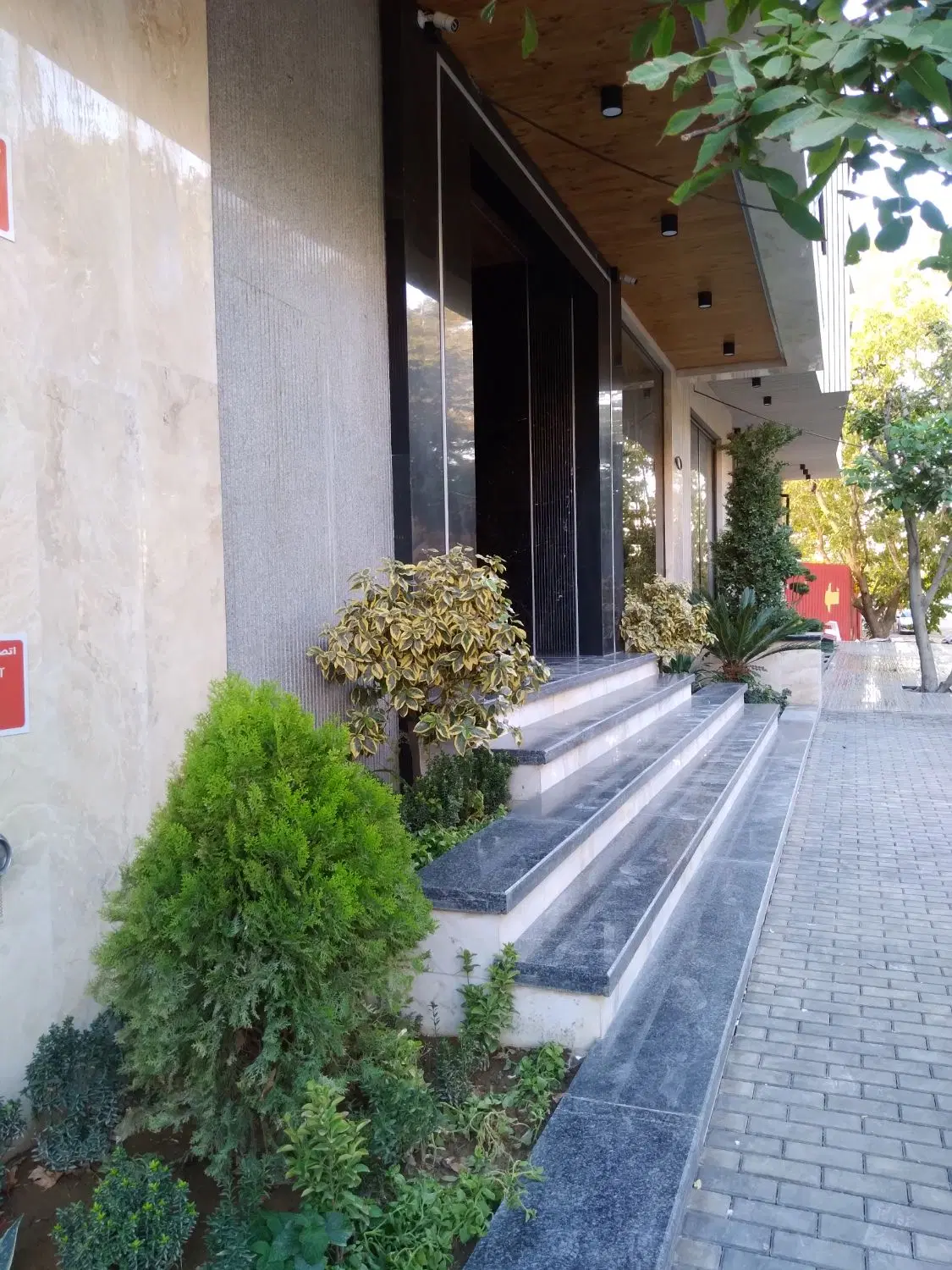 واحد مسکونی ۱۲۵ متری سند دار خوش نقشه مهرشهر