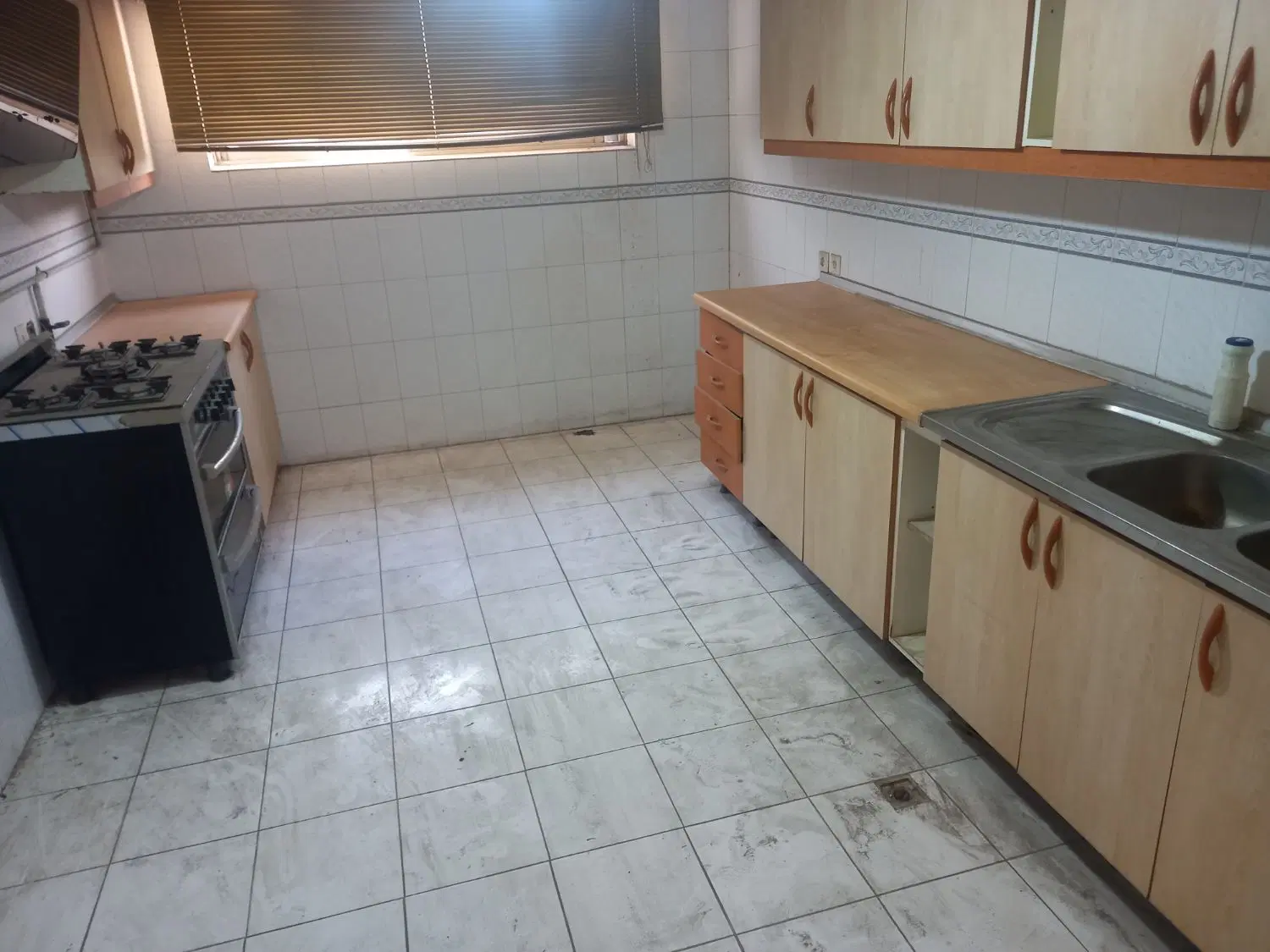 اجاره پارکینگ مسکونی