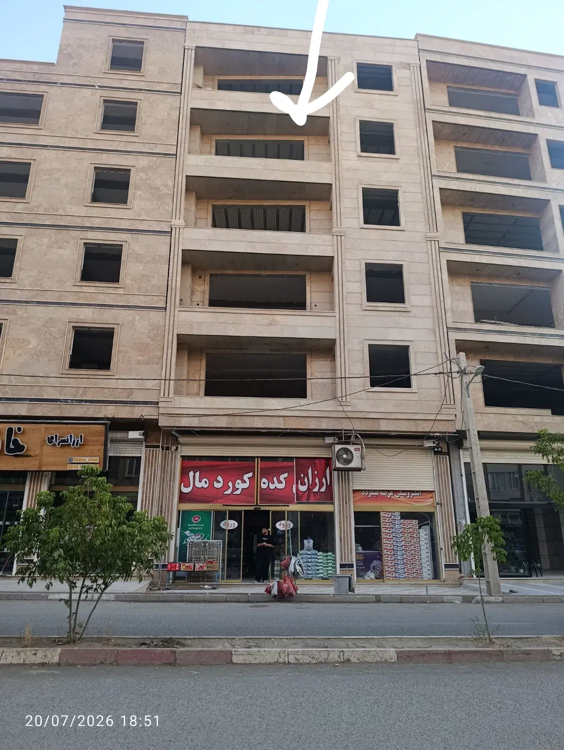 فروش خانه3خوابه 170متری روخیابان اصلی دوشان