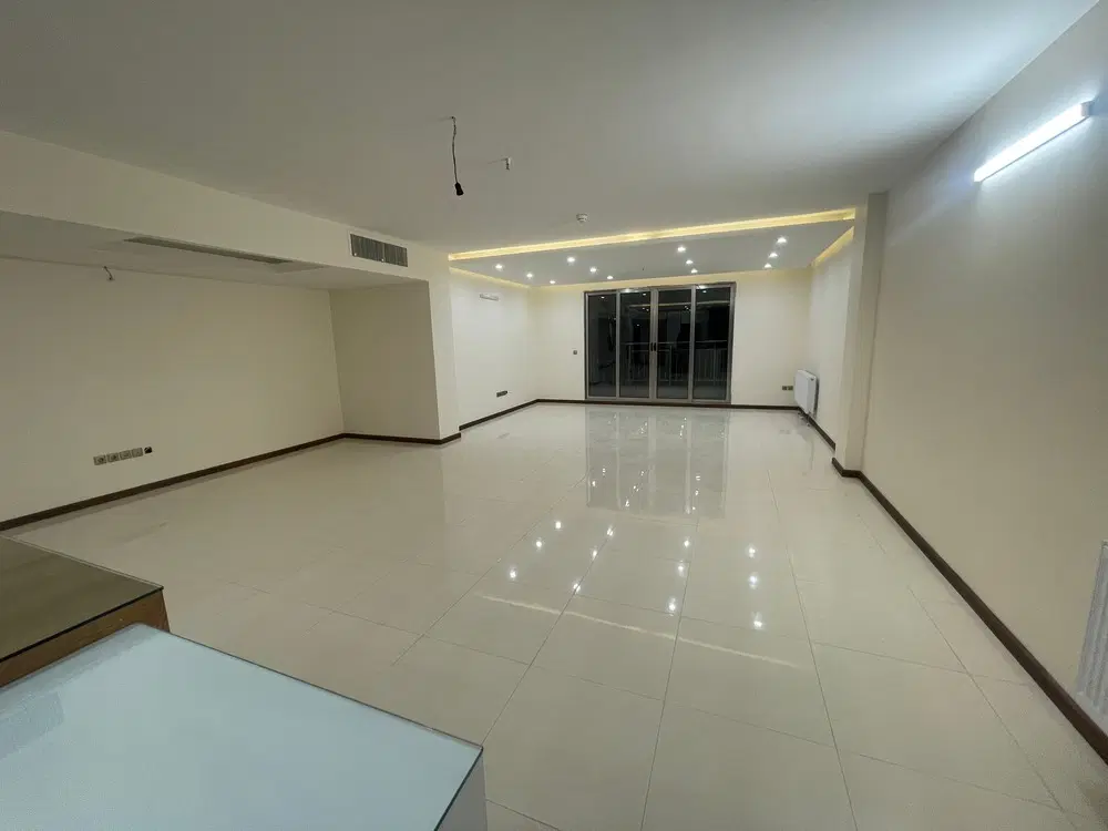 اجاره 215متری کشوری